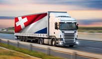 Vägtransport lastbil med Schweiz flagga